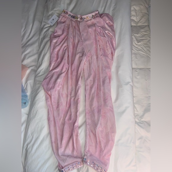 NWT Dhoti Style Suit from Lashkaraa Garden of Serenity Collection (never worn) - Picture 8 of 11